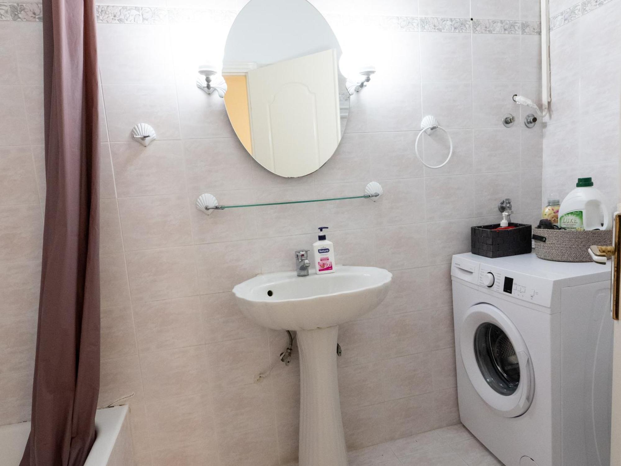 Mando Patrasso - Classical Apartment In The Center Of Patras With Free Parking Eksteriør billede